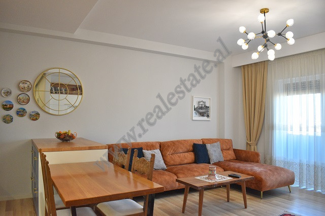 Apartament 2+1 me qira tek Quartum Residence, ne rrugen Panorama&nbsp;ne Tirane.
Banesa eshte e poz